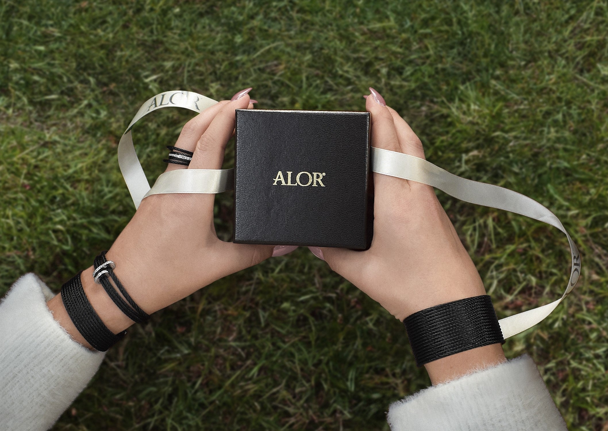 The Best Bridesmaid Gifts: Why ALOR Is Your Perfect Choice