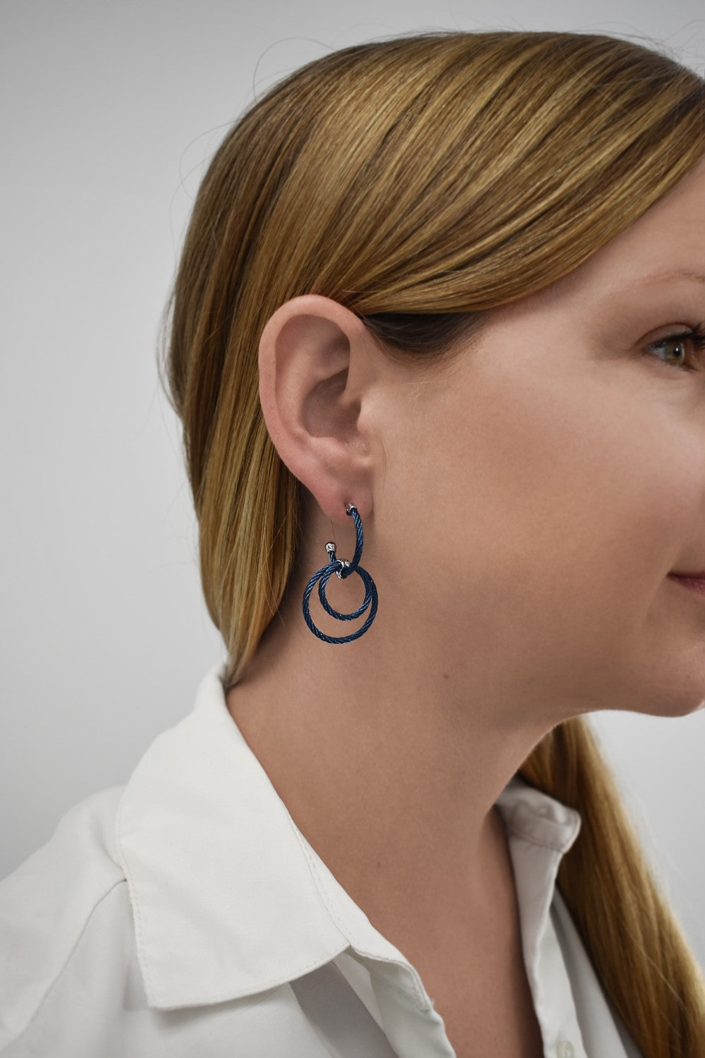 ALOR Petite Triple Drop Hoop Earrings