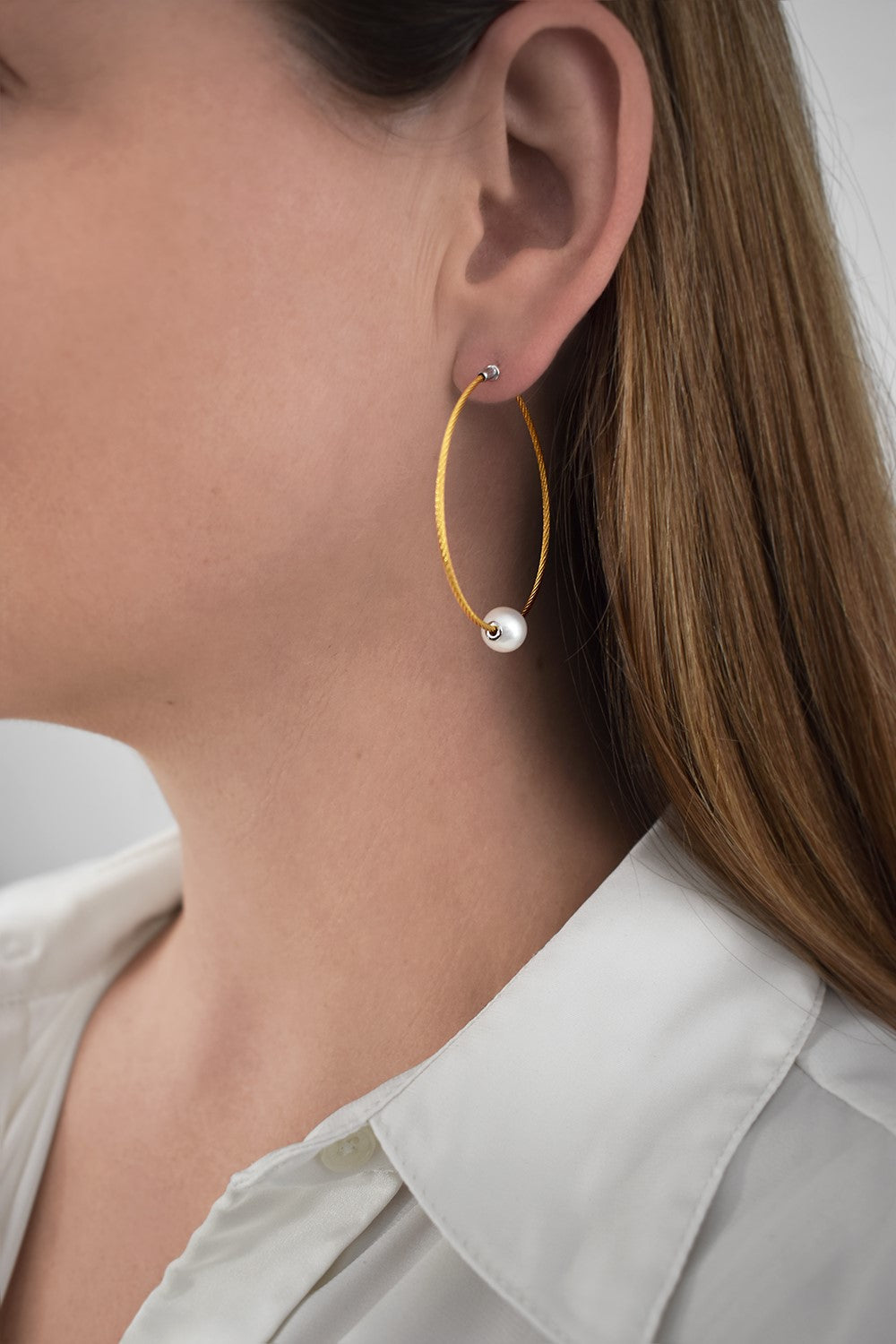 ALOR Pearl 1.5" Hoop Earrings