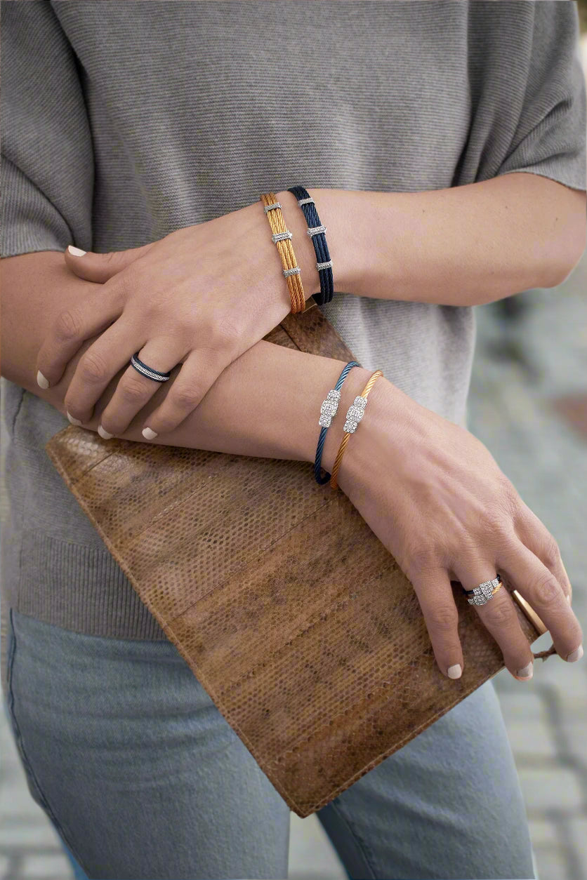 ALOR Triple Cushion Ring
