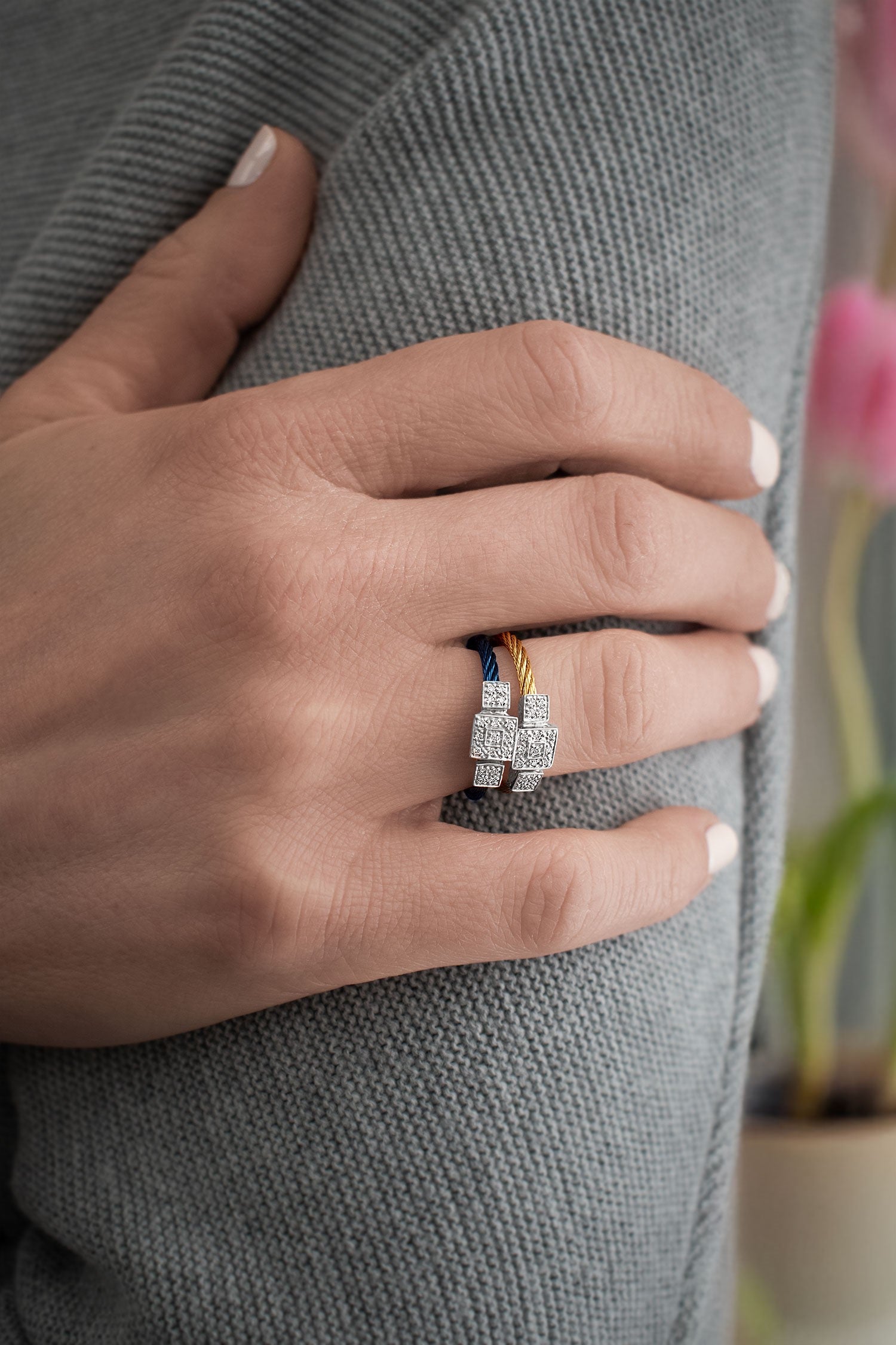 ALOR Triple Cushion Ring