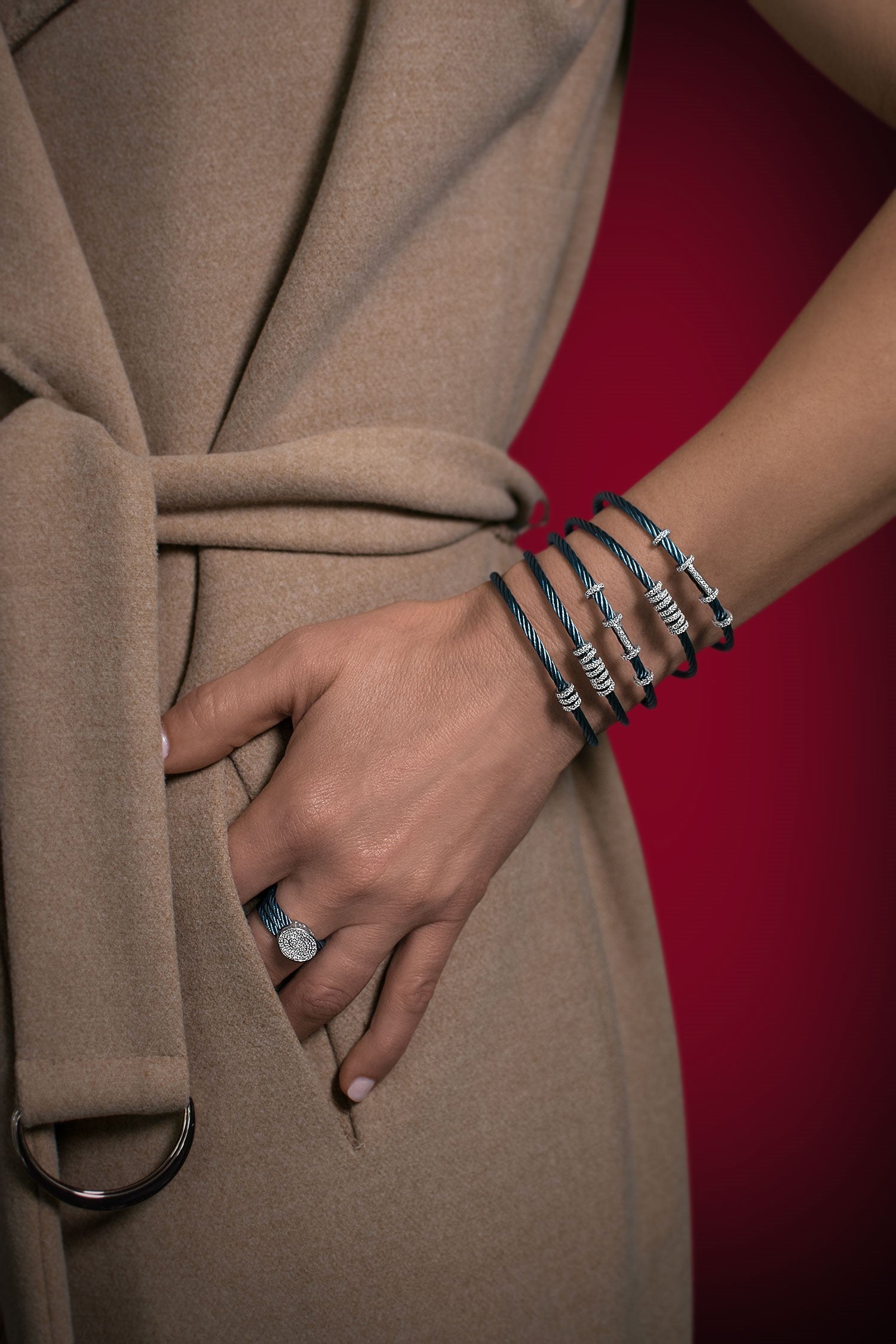 ALOR Wide Halo Bracelet