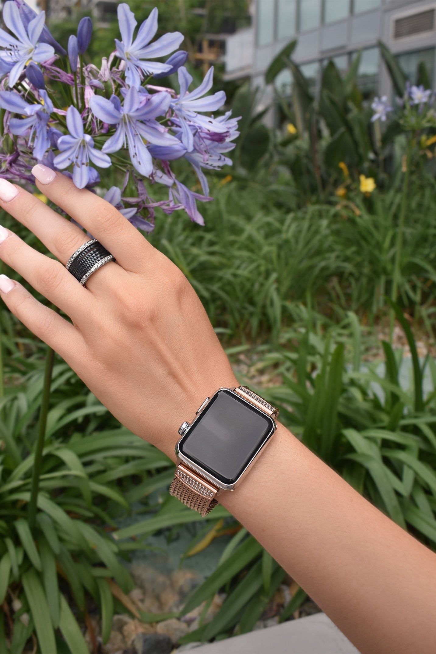 ALOR Concave Ring