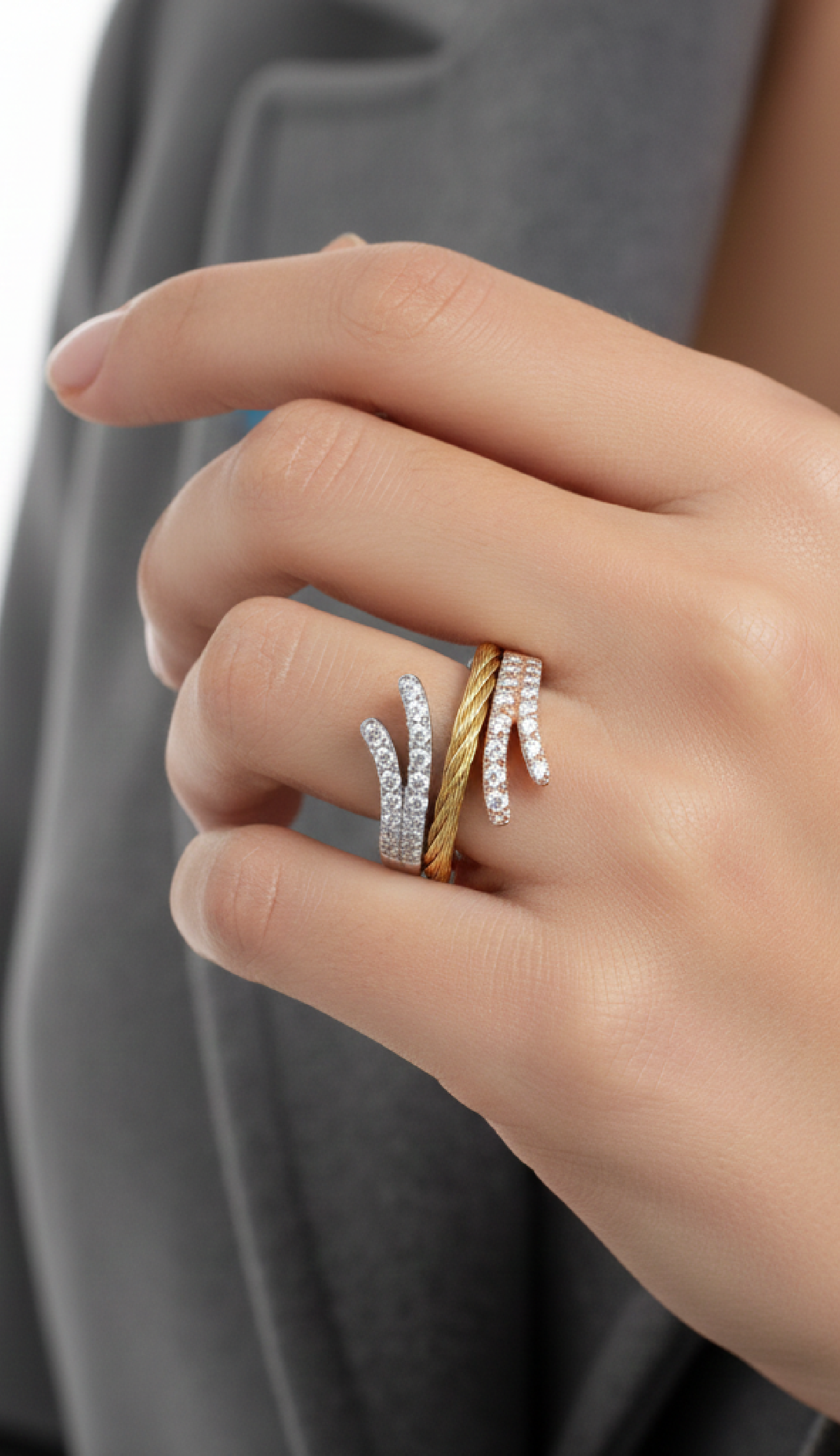 ALOR Double Passback Ring