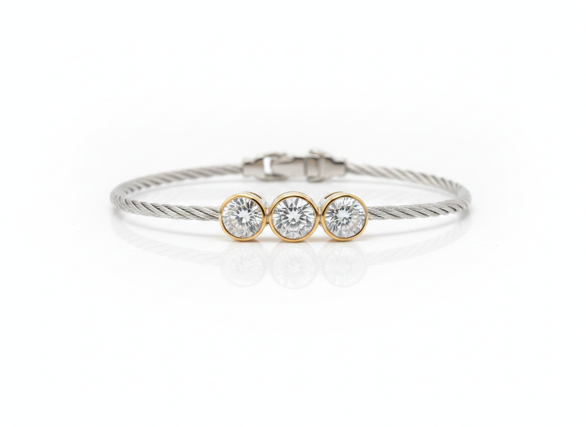 ALOR DAY DIAMOND 3-STONE BANGLE