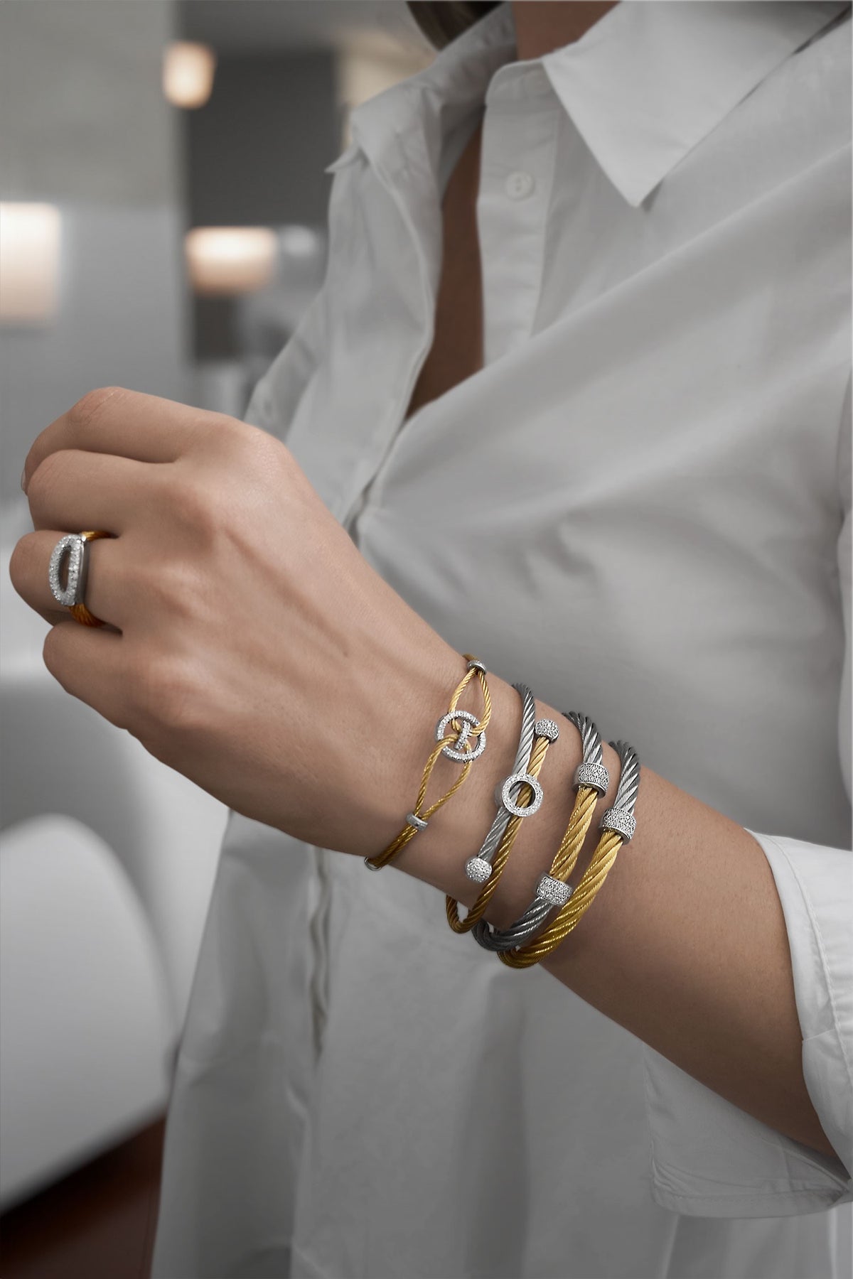 ALOR Open Lasso Bracelet