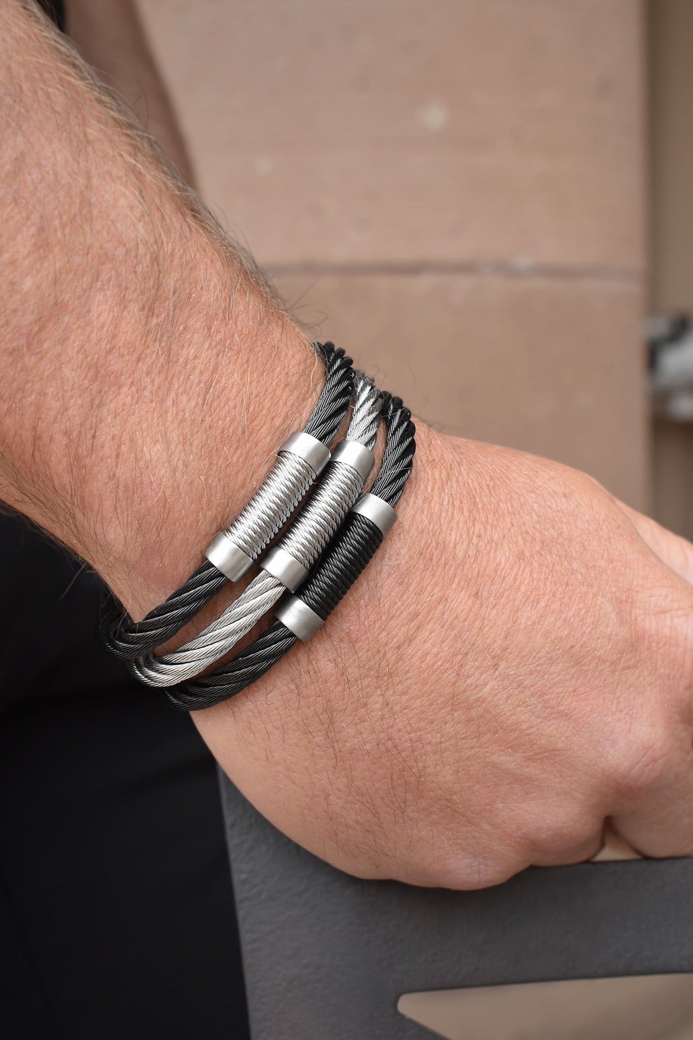 ALOR Men's Twisted Cable Cuff