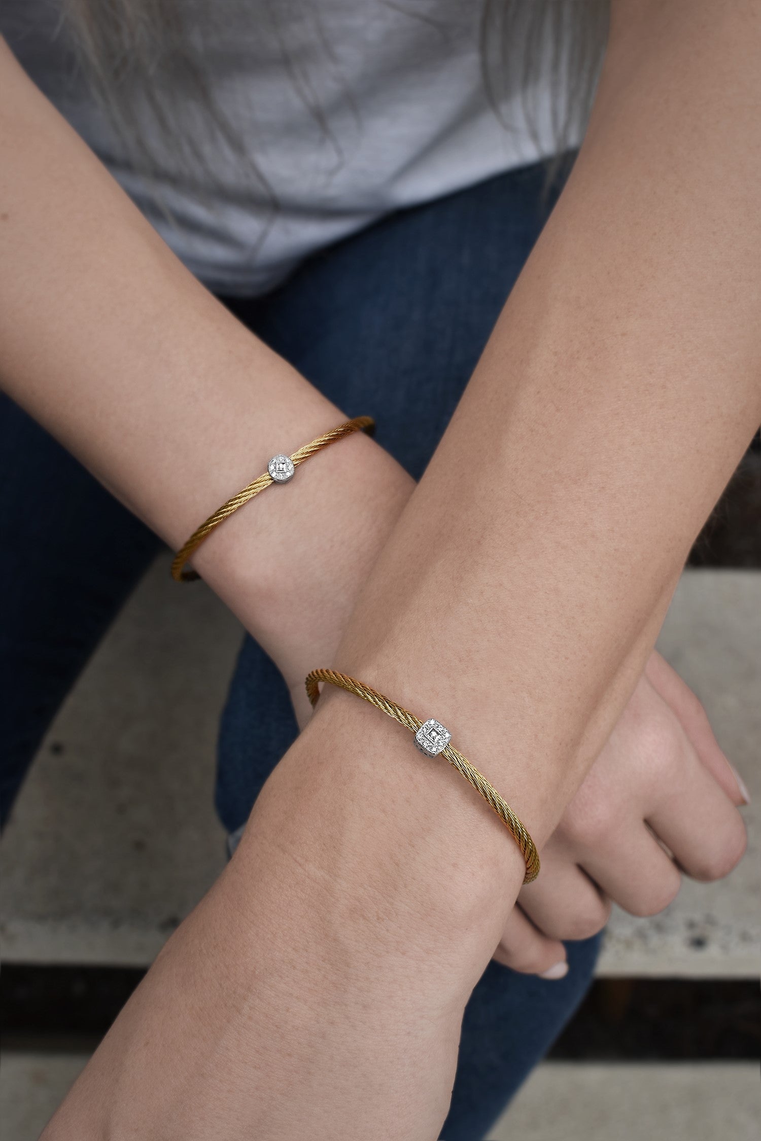 ALOR Single Square Essential Stackable Bracelet