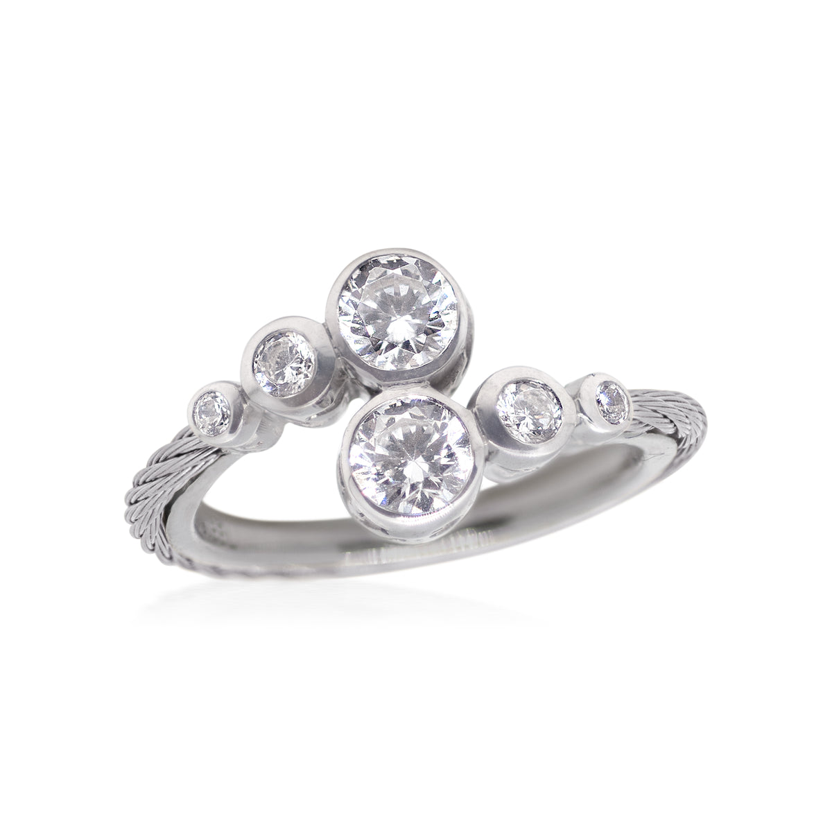 ALOR Day Diamonds Round Bypass Ring